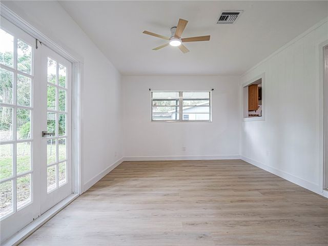 612 Bayharbor Terrace, Sebastian, FL 32958