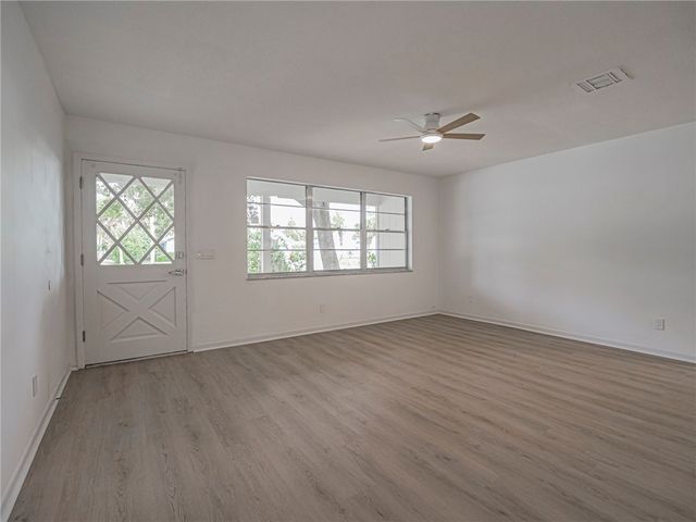 612 Bayharbor Terrace, Sebastian, FL 32958