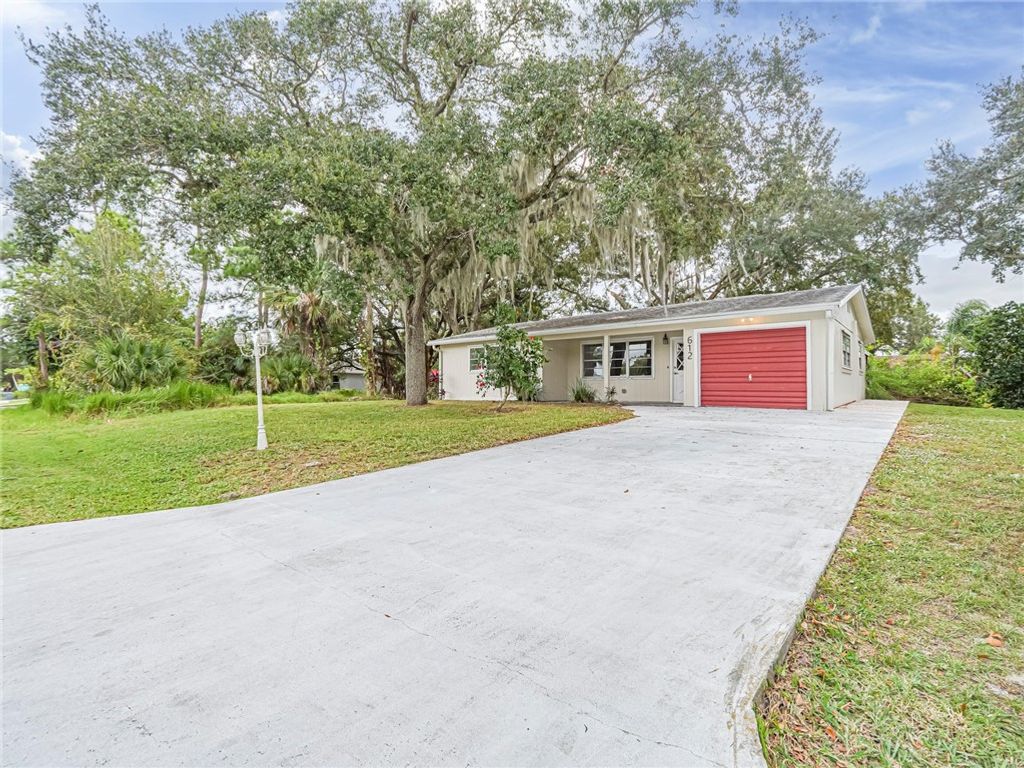 612 Bayharbor Terrace, Sebastian, FL 32958