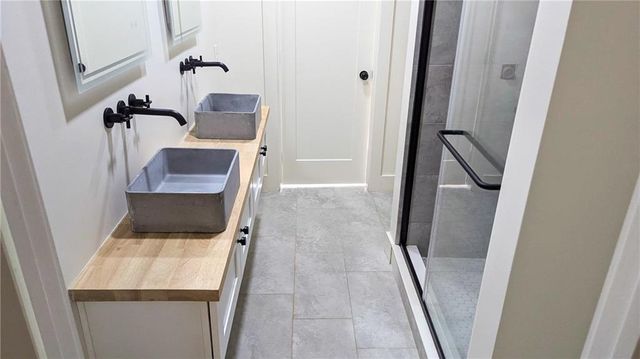 1052 Windsor SW Street, Atlanta, GA 30310