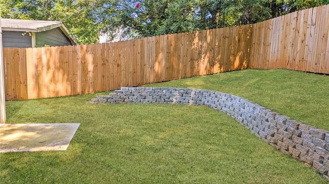 1052 Windsor SW Street, Atlanta, GA 30310