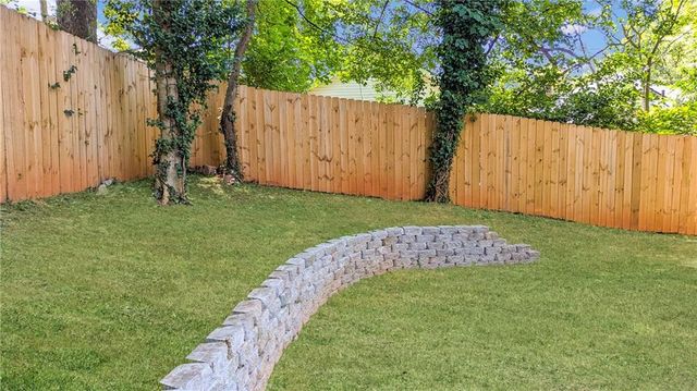 1052 Windsor SW Street, Atlanta, GA 30310