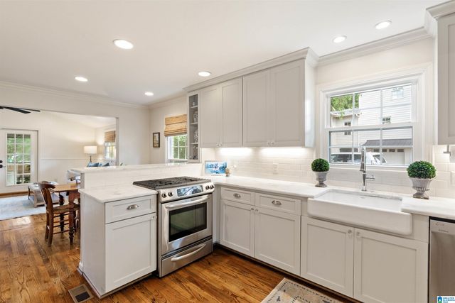 3505 COVENTRY DRIVE, Vestavia Hills, AL 35243