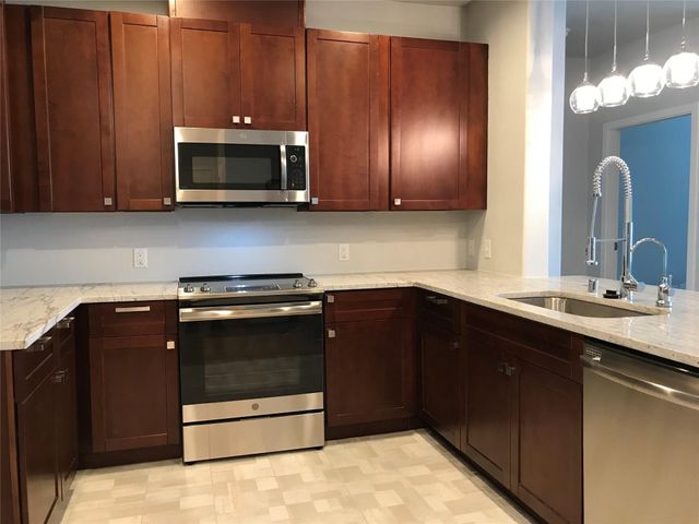 1220 W Trinity Mills Road 3012, Carrollton, TX 75006
