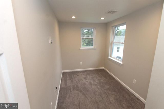 1807 PARKVIEW AVE, Bristol, PA 19007