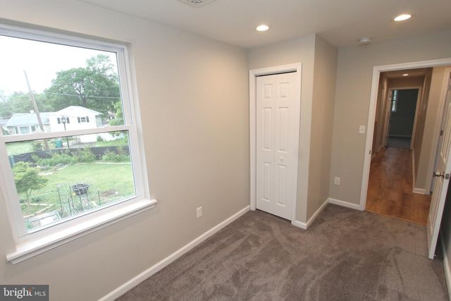 1807 PARKVIEW AVE, Bristol, PA 19007