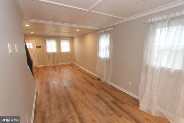 1807 PARKVIEW AVE, Bristol, PA 19007