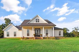 6919 Andrews Ln, Clinton, LA 70722