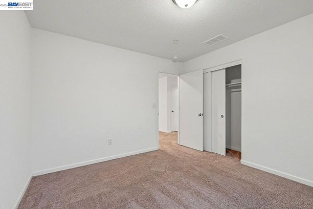 1444 Meridian St, Manteca, CA 95337
