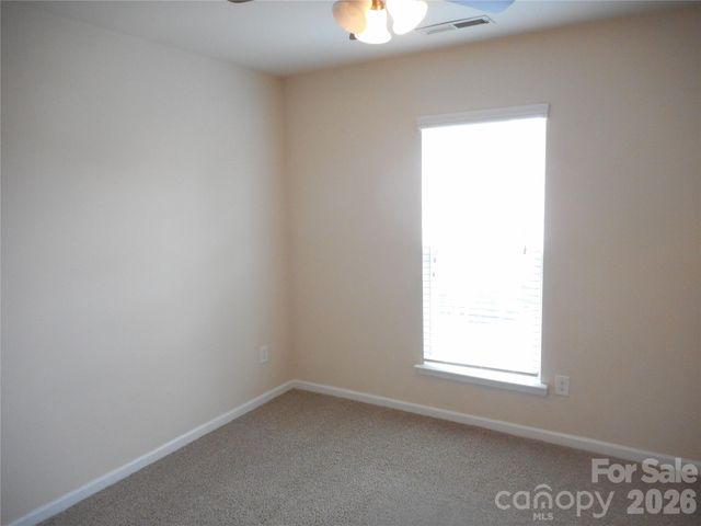 5860 Glassport Lane, Charlotte, NC 28210