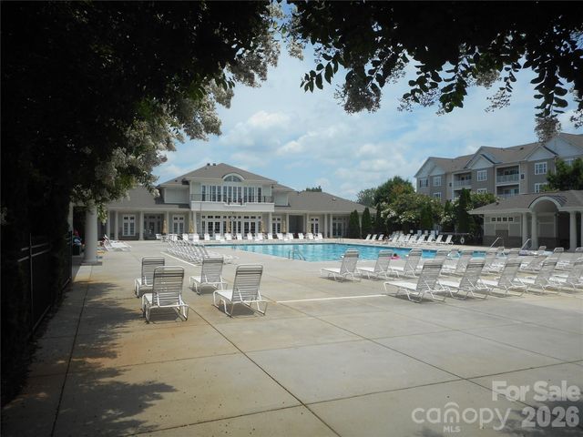 5860 Glassport Lane, Charlotte, NC 28210