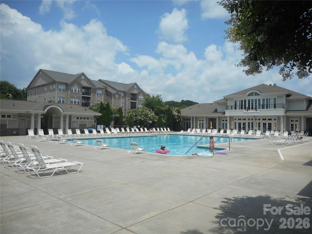 5860 Glassport Lane, Charlotte, NC 28210