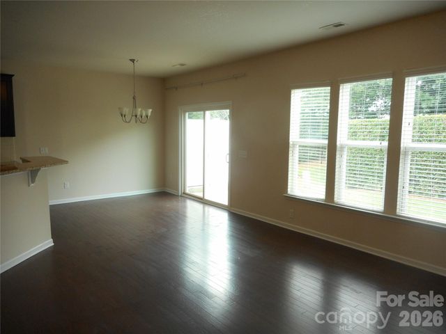 5860 Glassport Lane, Charlotte, NC 28210