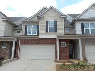 5860 Glassport Lane, Charlotte, NC 28210