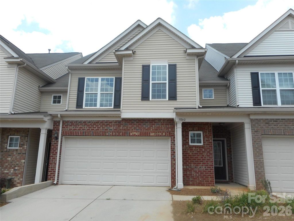 5860 Glassport Lane, Charlotte, NC 28210