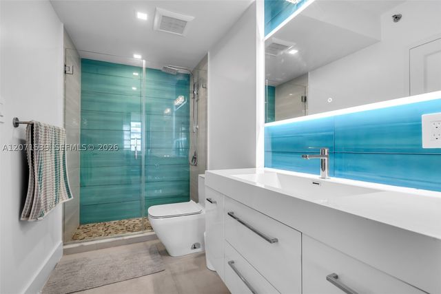 100 Lincoln Rd 539, Miami Beach, FL 33139