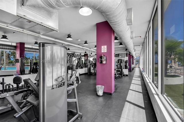 100 Lincoln Rd 539, Miami Beach, FL 33139