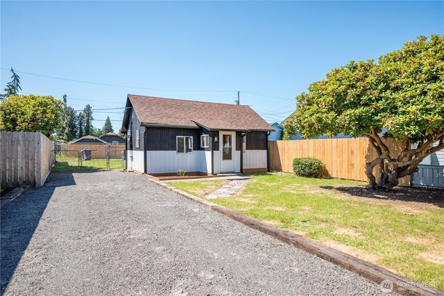 325 23rd Avenue, Longview, WA 98632