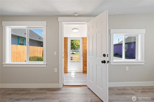 325 23rd Avenue, Longview, WA 98632