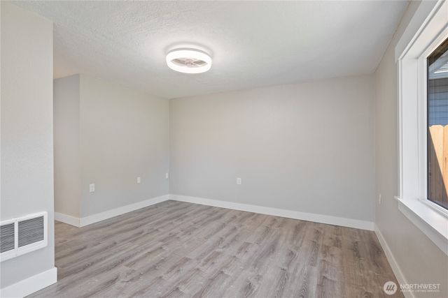325 23rd Avenue, Longview, WA 98632