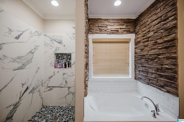 1024 ASBURY CIRCLE, Helena, AL 35022