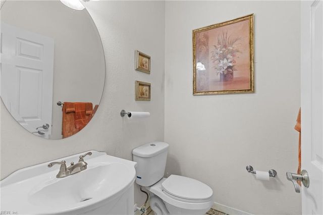 110 Chancey DR, Elizabeth City, NC 27909