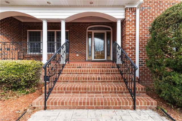 110 Chancey DR, Elizabeth City, NC 27909