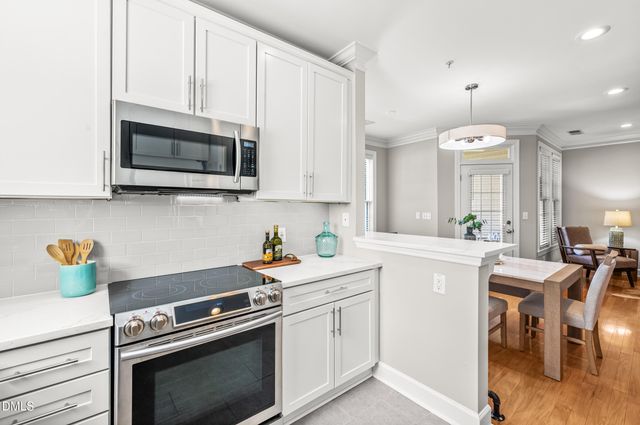 100 Northbrook Drive 108, Raleigh, NC 27609