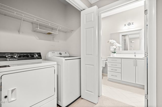 100 Northbrook Drive 108, Raleigh, NC 27609