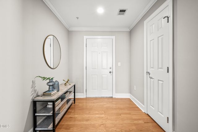 100 Northbrook Drive 108, Raleigh, NC 27609