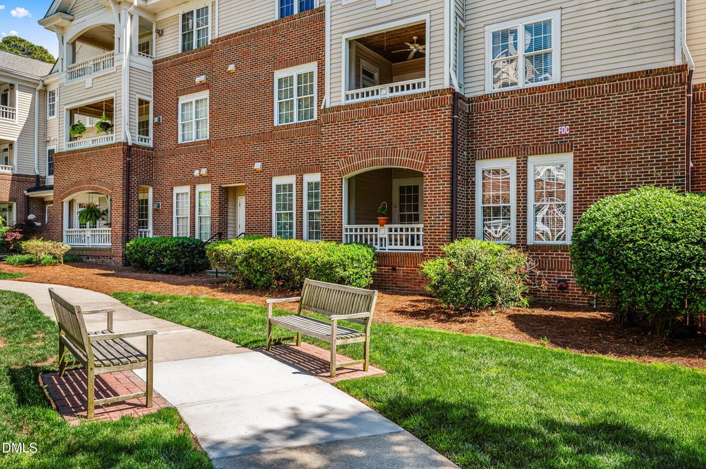 100 Northbrook Drive 108, Raleigh, NC 27609