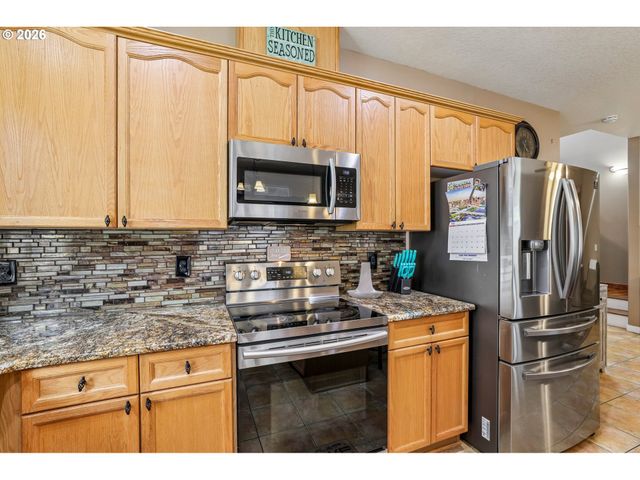 225 Nw 208TH Ave, Beaverton, OR 97006