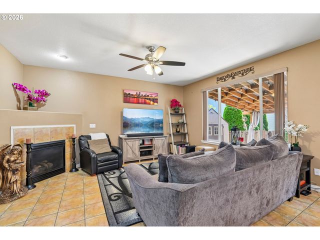 225 Nw 208TH Ave, Beaverton, OR 97006