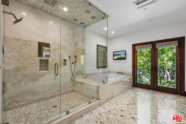 2108 San Ysidro Drive, Beverly Hills, CA 90210