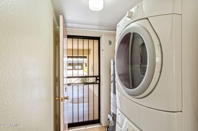 7809 E PLAZA Avenue, Scottsdale, AZ 85250