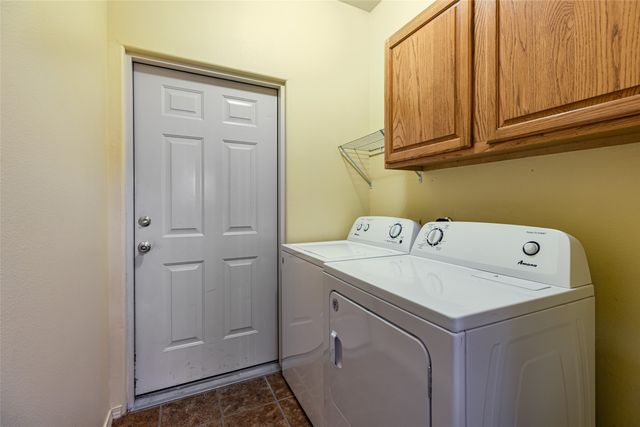 1507 Kachina ridge, Santa Fe, NM 87507