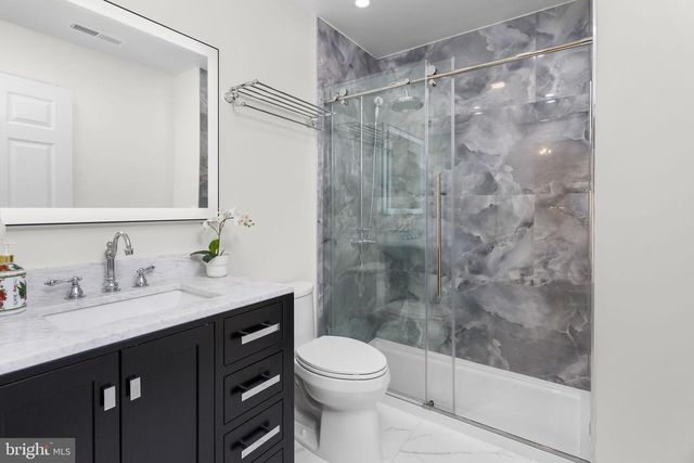 22 SCOTTO PLACE, Dayton, NJ 08810