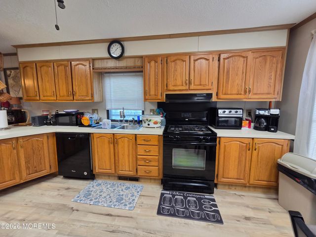 47 Marcia Memorial Circle, Jackson, NJ 08527