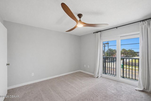 3750 S Atlantic Ave Apt 18, Daytona Beach Shores, FL 32118