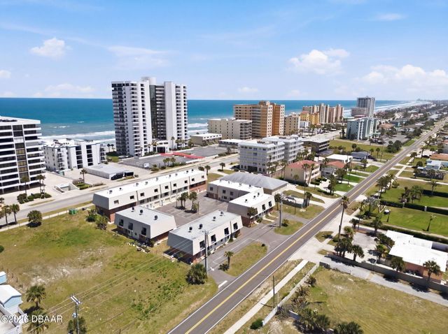 3750 S Atlantic Ave Apt 18, Daytona Beach Shores, FL 32118