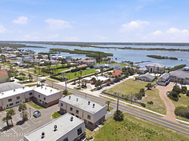 3750 S Atlantic Ave Apt 18, Daytona Beach Shores, FL 32118