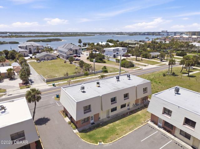 3750 S Atlantic Ave Apt 18, Daytona Beach Shores, FL 32118