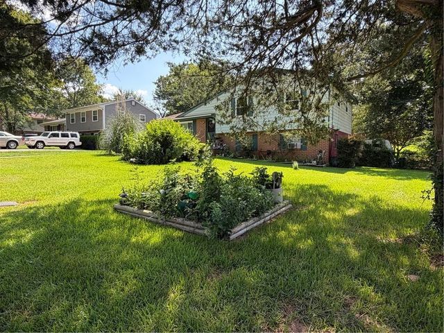 8399 San Jose Trail, Jonesboro, GA 30236