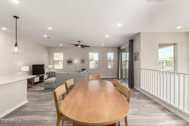 759 E LARK Street 202, Gilbert, AZ 85297