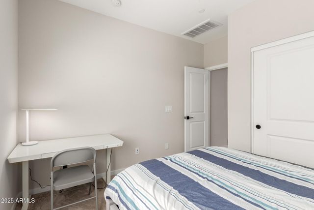 759 E LARK Street 202, Gilbert, AZ 85297