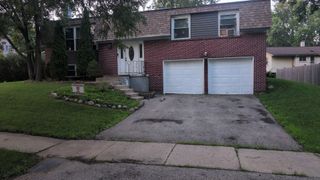 427 DEVON Lane, Bolingbrook, IL 60440