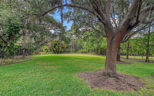 1109 DELACROIX CIRCLE, Nokomis, FL 34275