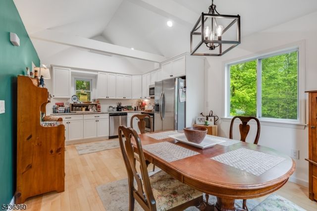 22 Paddock Ave, Vernon Twp., NJ 07422
