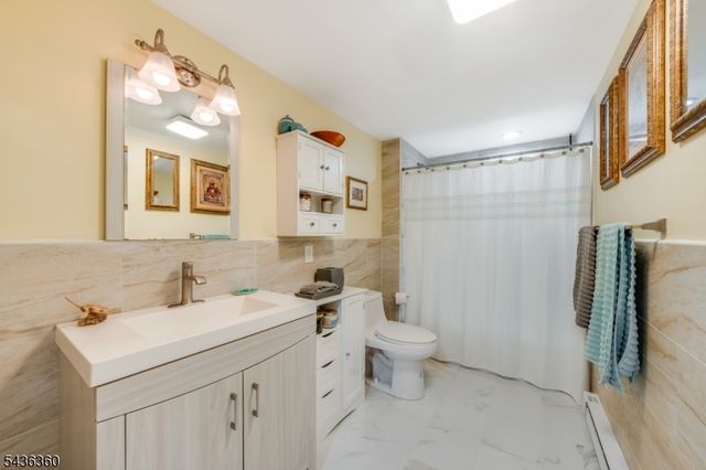 22 Paddock Ave, Vernon Twp., NJ 07422