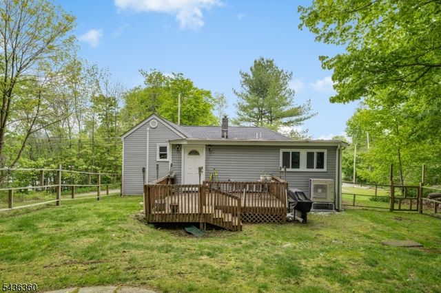 22 Paddock Ave, Vernon Twp., NJ 07422